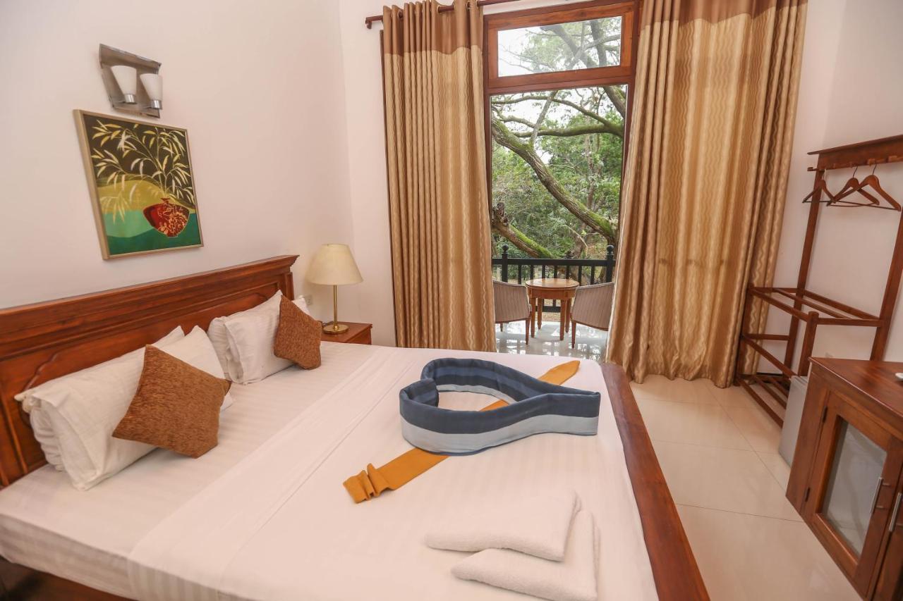 Grand Kalundawa - Dambulla'S Hidden Secret Hotel Buitenkant foto